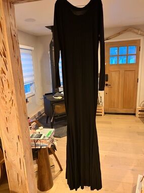 Whitney Mero Onion & Sew Long Black Maxi Dress with Long Sleeves. No offers.